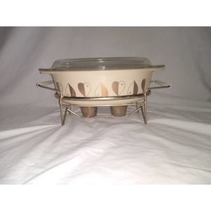 Pyrex promotional golden heart 045 2.5 quart casserole dish, candle stand